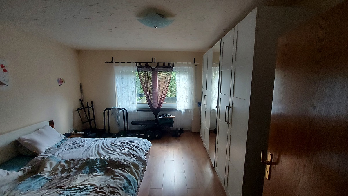 Großes Ein- Zweifamilienhaus in Dirmingen