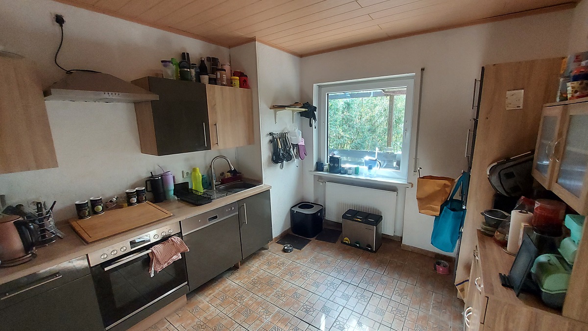 Großes Ein- Zweifamilienhaus in Dirmingen